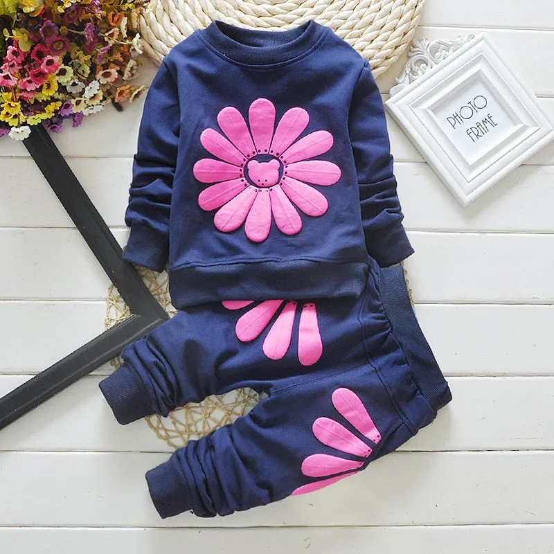 3415519827_764148497