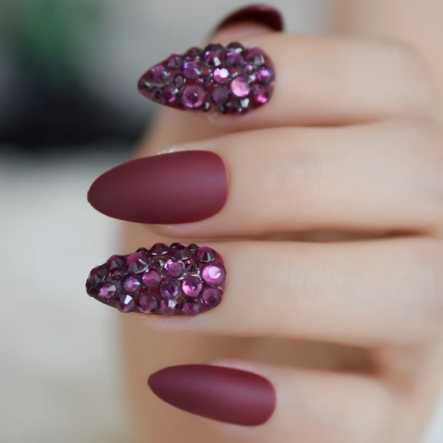 Glossy Burgundy Brown Red 24pcs Stiletto Shape Fake Nails 3d Rhinestones  Pointed Ladies Press On Pre Designed False Nail Tips - False Nails -  AliExpress