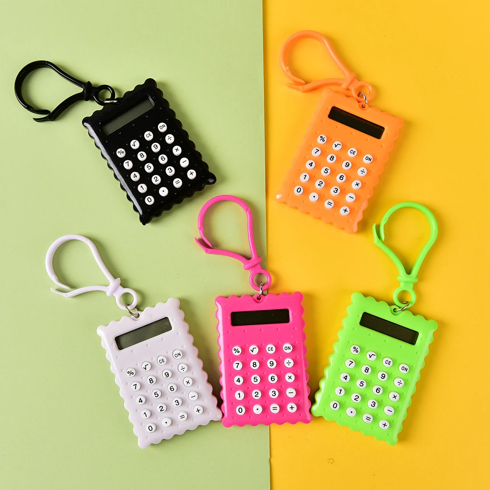 

1Pc Mini Calculator Keychain Cartoon Calculator Ha ndheld Pocket Type Coin Batteries Calculator carry extras Battery