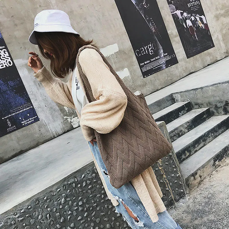 Autumn New Women Fahsion Straw Bags INS Popular Female Exquisite Handbag Large Lady Holiday Weave Shoulder Bag Knit Bolsa SS3399 (2)