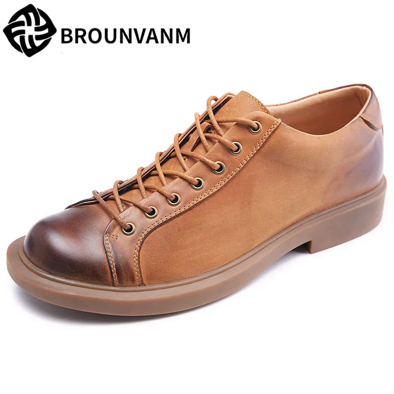 

Genuine Leather mens casual shoes men low-top Retro Britain men casual natural leather loafers cowhide Business Men Shoes