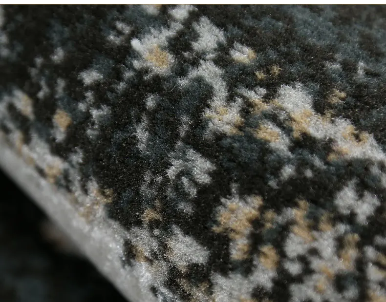 4366867327_2073282364