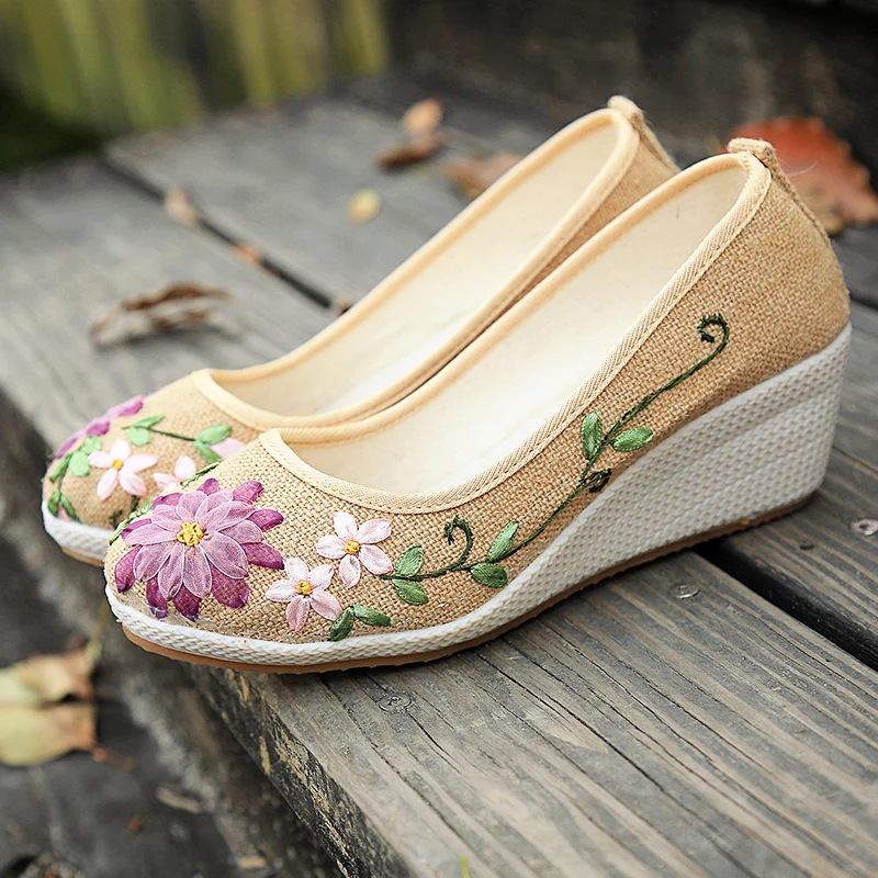 AARDIMI/обувь на танкетке с вышивкой; женская повседневная обувь mary janes на высоком каблуке; женские туфли-лодочки; парусиновая обувь с цветочным принтом, визуально увеличивающая рост
