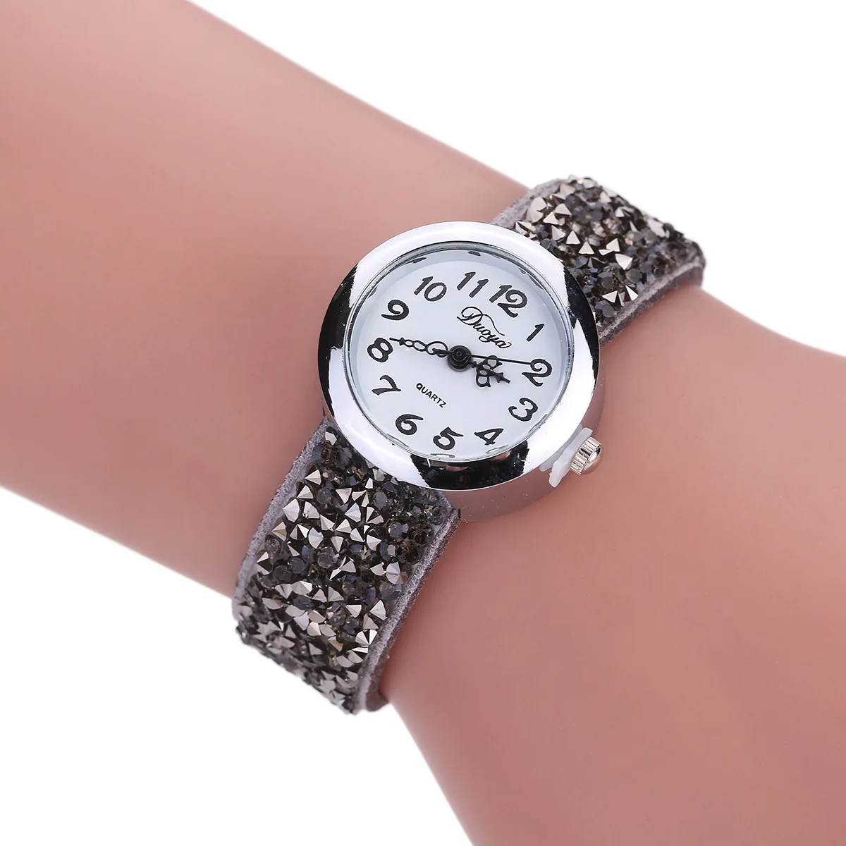 

Women's Korean velvet quartz watch fashionable water diamond willow nail student bracelet watch