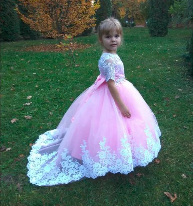 

Exclusive and Beautiful Flower Girl Dress For Cute Girls Pink Kids Dress with Appliques Bows first communion dresses for girls