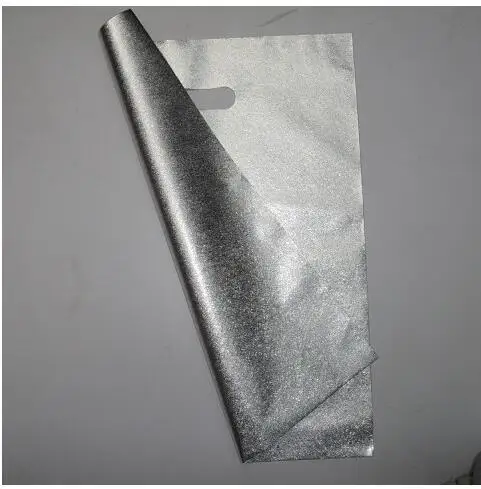 50 шт. 50*60 см супер большой Модный Серебряный алюминиевый Портативный Подарочный мешок пластиковая упаковка для одежды с ручкой