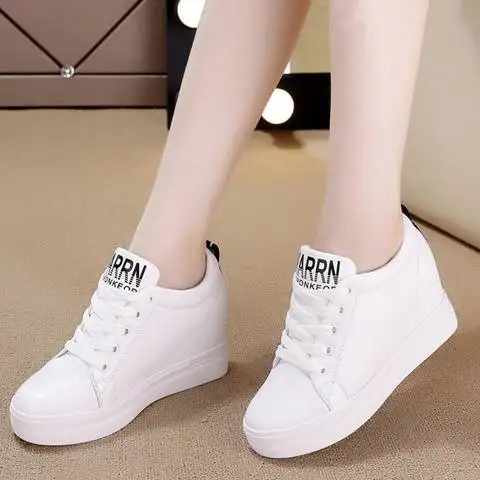 

Female students increase the white shoes female Harajuku style casual shoes