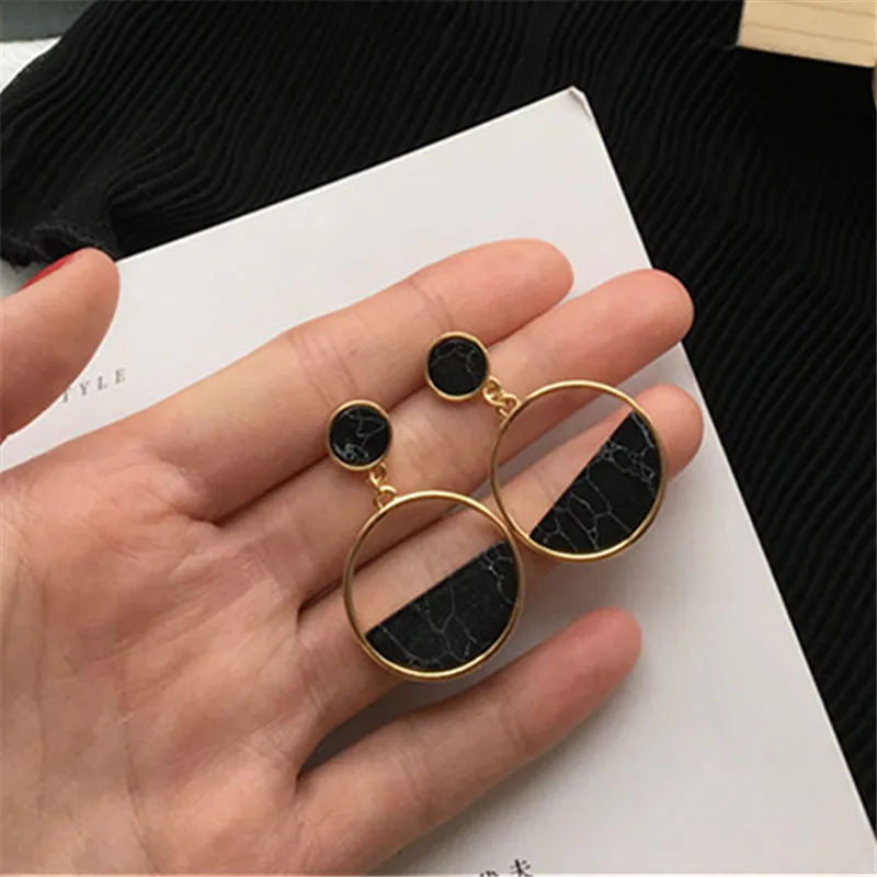 2021 South Korea's new fashion simple geometric round marble long earrings girls popular earrings temperament EE88 earrings