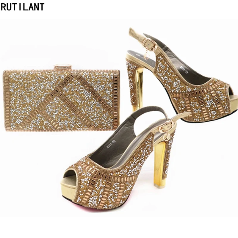 

Latest Gold Color Sales In Women Matching Shoes and Bag Set Women Shoes and Bag Set In Italy Shoes and Bag Set African Sets 2017