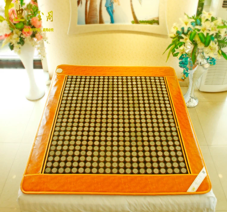 New Arrival Korea Single Tourmaline Bed Mattress Heating Cushion Health