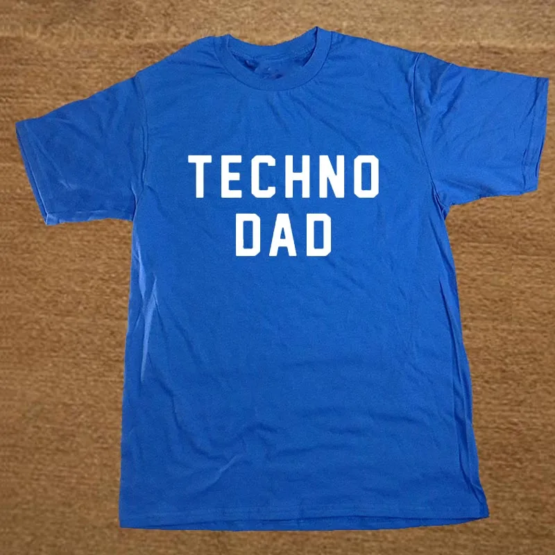 New Funny TECHNO DAD FATHER BABY MUSIC LIFE T Shirt Men Funny Tshirt Man Clothing Short Sleeve Camisetas T-shirt New Funny TECHNO DAD FATHER BABY MUSIC LIFE T Shirt Men Funny Tshirt Man Clothing Short Sleeve Camisetas T-shirt
