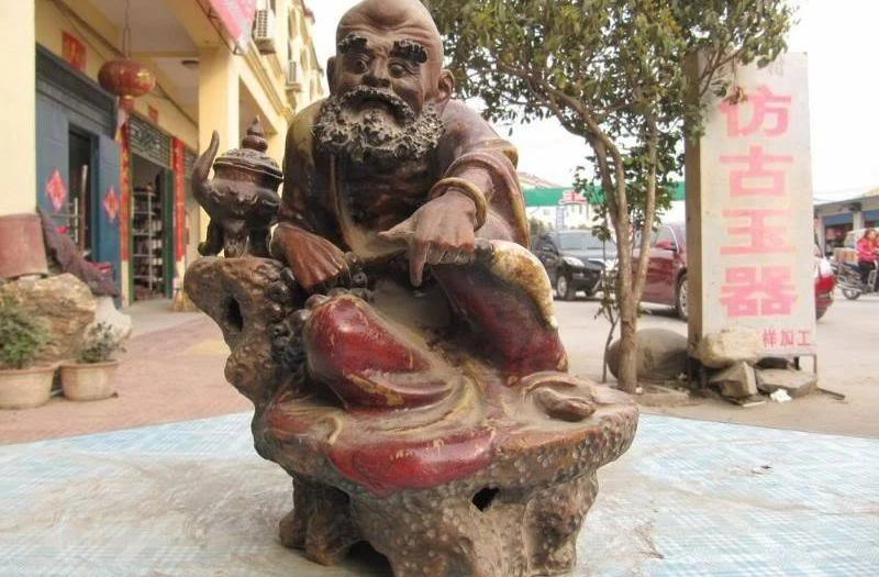 

Chinese Old WuCai porcelain Sit DaMo Bodhidharma Dharma ancestor Buddha statue