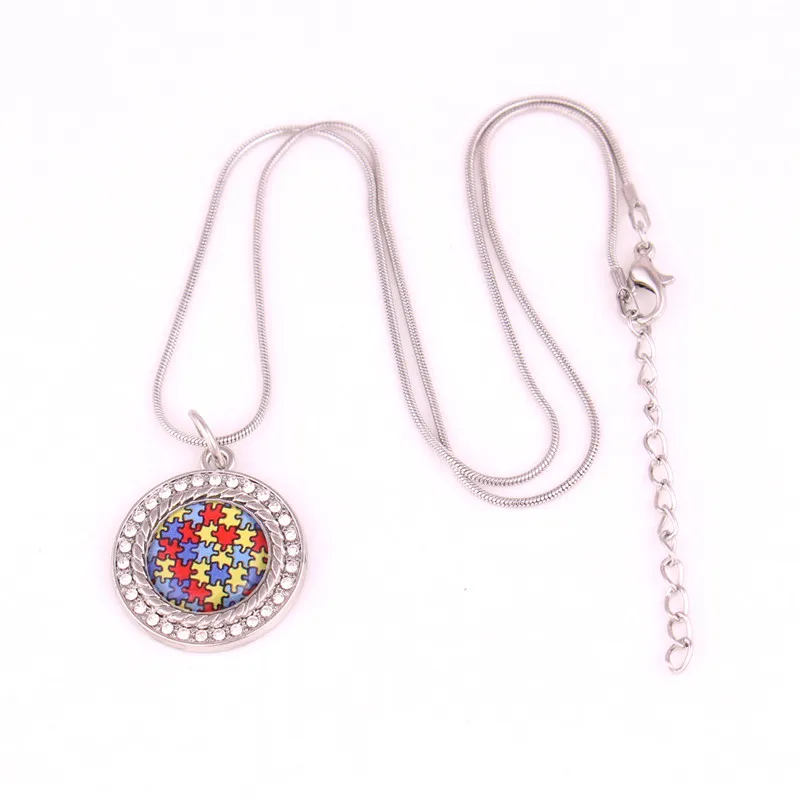 

Classic Unisex Pendant Necklace Autism Style Pattern Round Shape With Sparkling Crystals Beautiful Zinc Alloy Dropshipping