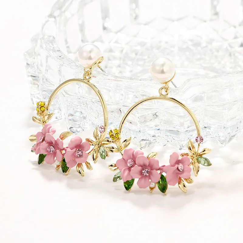 9215504689_1746764967