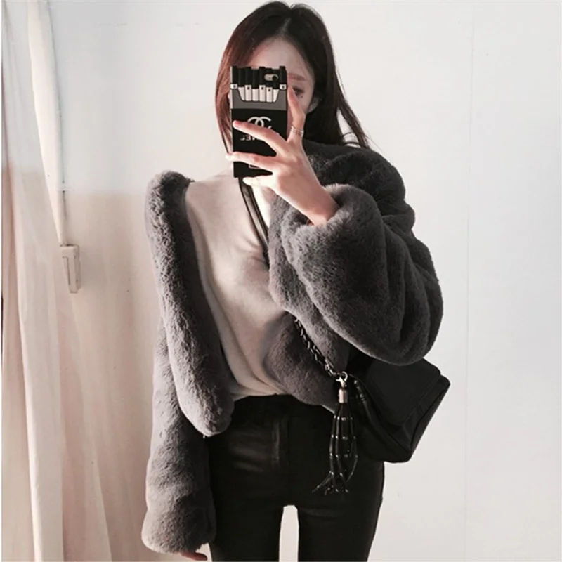 

2018 New Women Autumn Winter High Quality Faux Rex Rabbit Fur Coat Color Artificial Fur Short Long Sleeve Loose Warm Jacket