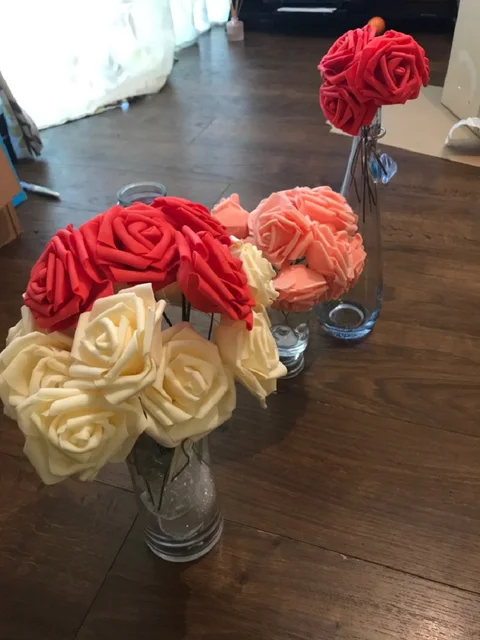 25 Heads 8CM nowe kolorowe sztuczne PE Foam Rose kwiaty Bride bukiet Home Wedding dekoracje Scrapbooking DIY materiały eksploatacyjne tanie i dobre opinie W ZQNYCY Ślub 12--DA009 Bukiet kwiatów Sztuczne kwiaty 25 Heads 8CM nowe kolorowe sztuczne PE Foam Rose kwiaty Bride bukiet Home Wedding dekoracje Scrapbooking DIY materiały eksploatacyjne tanie i dobre opinie W ZQNYCY Ślub 12--DA009 Bukiet kwiatów Sztuczne kwiaty