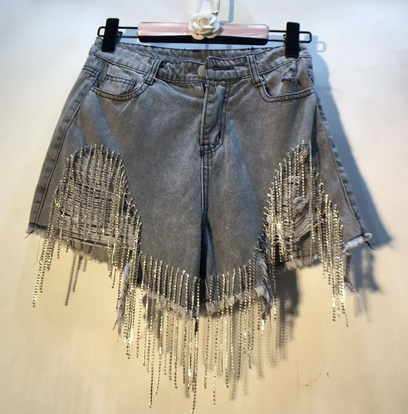 Cakucool новые летние джинсовые шорты бисер с бриллиантом кисточки блестящие шикарные шорты Империя рваные тонкие шорты женские