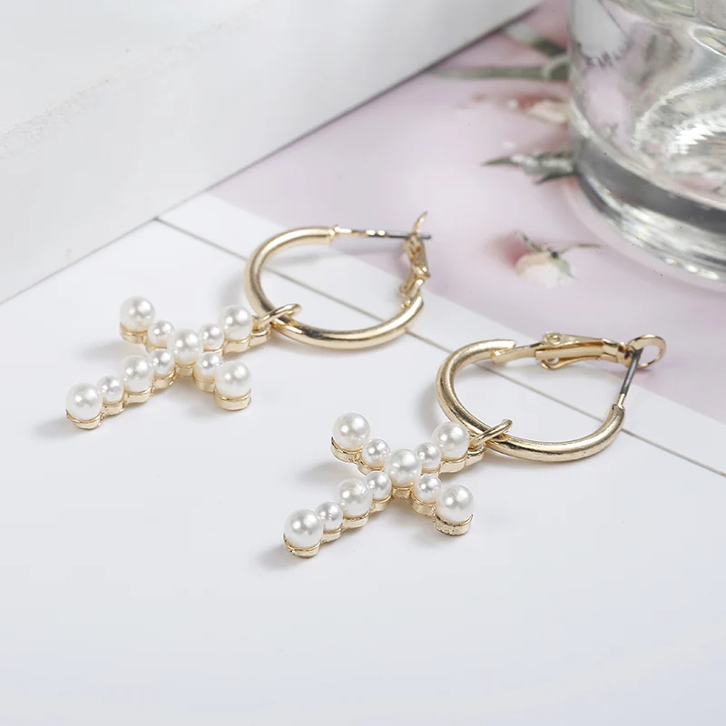 

New Fashion Women's Cross Drop Earrings White Imitation Pearl Dangle Earrings Women's Brinco Elegant Gift Jewelry Wholesale EZ11