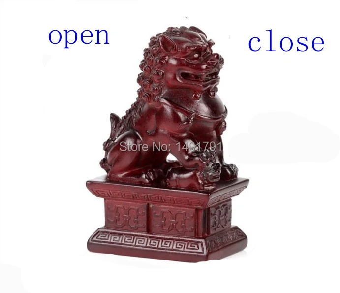 one lion props.jpg