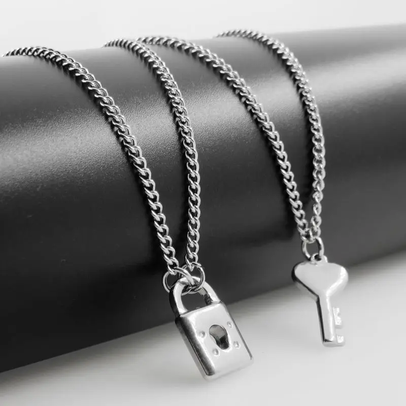 

Lovers Lock and Key Necklace Stainless Steel Lock Pendant Key Necklace Fashion weethearts Jewelry Factory Price