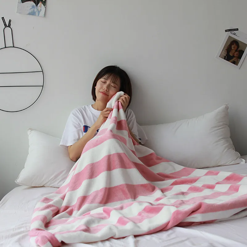 Modern Simple Living Comfort Striped Blanket Home Life Plane / Sofa Bedding Multi-Purpose Convenient | Дом и сад