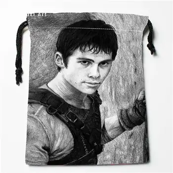 

Custom Printing Dylan O'brien Drawstring Shopping Bags Travel Storage Pouch Swim Hiking Toy Bag Unisex Multi Size18-12-05-31
