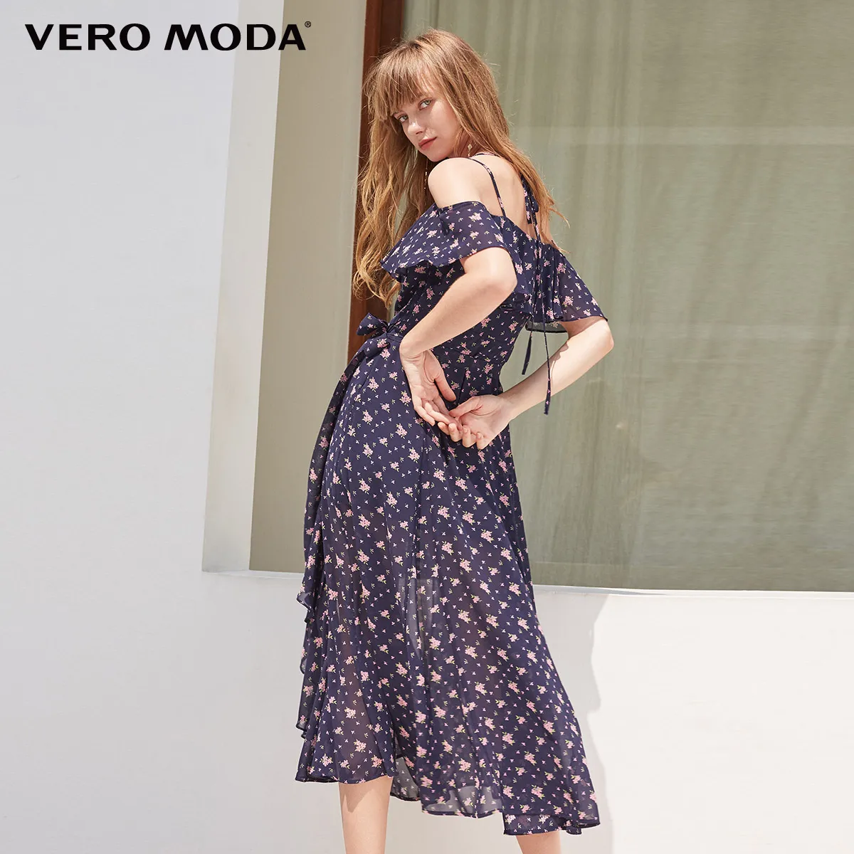 Vero Moda гофрированное Цветочное платье на бретелях Макси/длинное пляжное платье | 31837B508