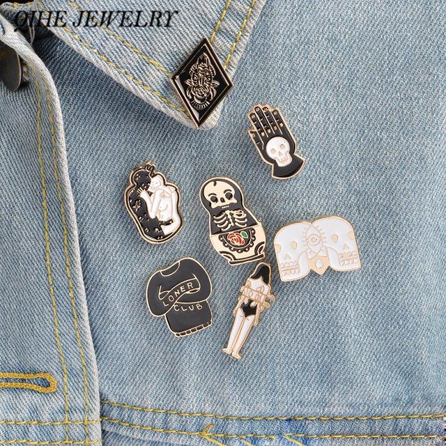 7pcs/set Hard enamel pins Goth punk skull brooch lapel pin Halloween pin button badges Jewelry