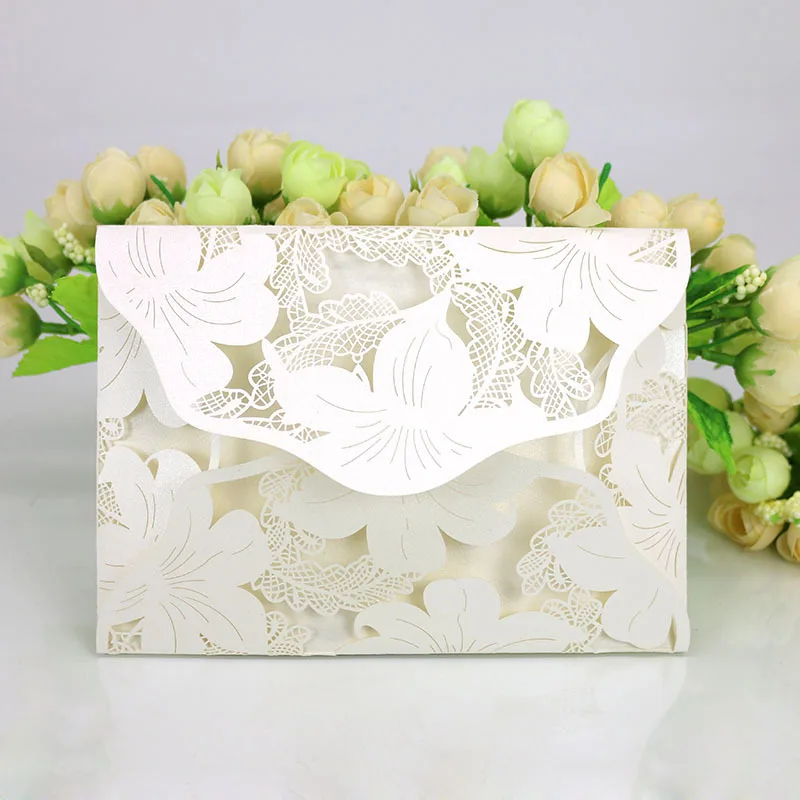 

24 pieces European Openwork Creative Wedding Invitation Lily Wedding Invitation Card High-end Invitation Guest Banquet Card