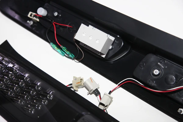 05-11  LED (2)