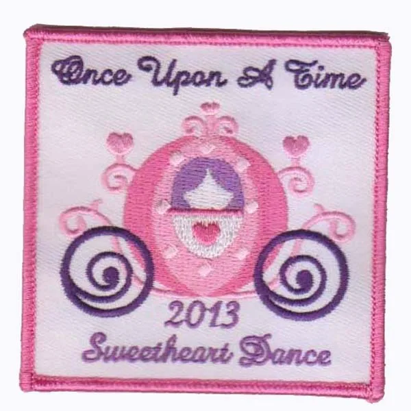 High Quality Embroidered Patch/Clothing Emblem Made by Twill with