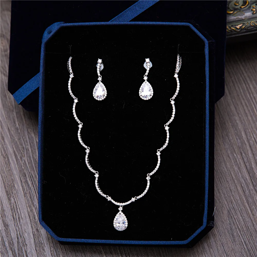 

Women Clear Cubic Zirconia Necklace Earrings Wedding Party Engagement Anniversary Gift Jewelry Set Choker Water Drop Pendant
