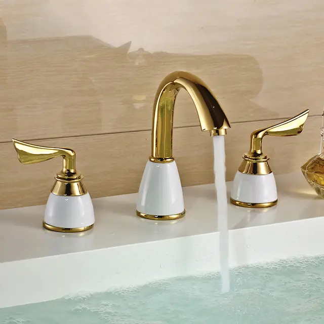 US $69.6 40% OFF|Luxus 3 Stück Set Wasserhahn Badarmaturen Deck Montiert Sink wasserhahn Waschbecken Toilette Wasserhahn Set Goldene Finish ... US $69.6 40% OFF|Luxus 3 Stück Set Wasserhahn Badarmaturen Deck Montiert Sink wasserhahn Waschbecken Toilette Wasserhahn Set Goldene Finish ...