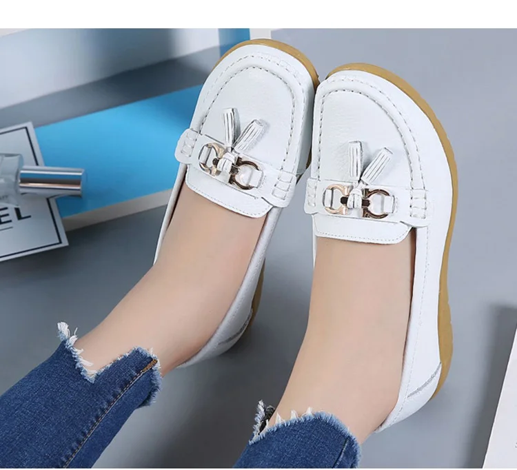 Fashion Shoes Women Genuine Leather Shoes Woman Fashion Casual Wedge Loafers Shoes Slip-on Round Toe Shoe For Women Mocasin