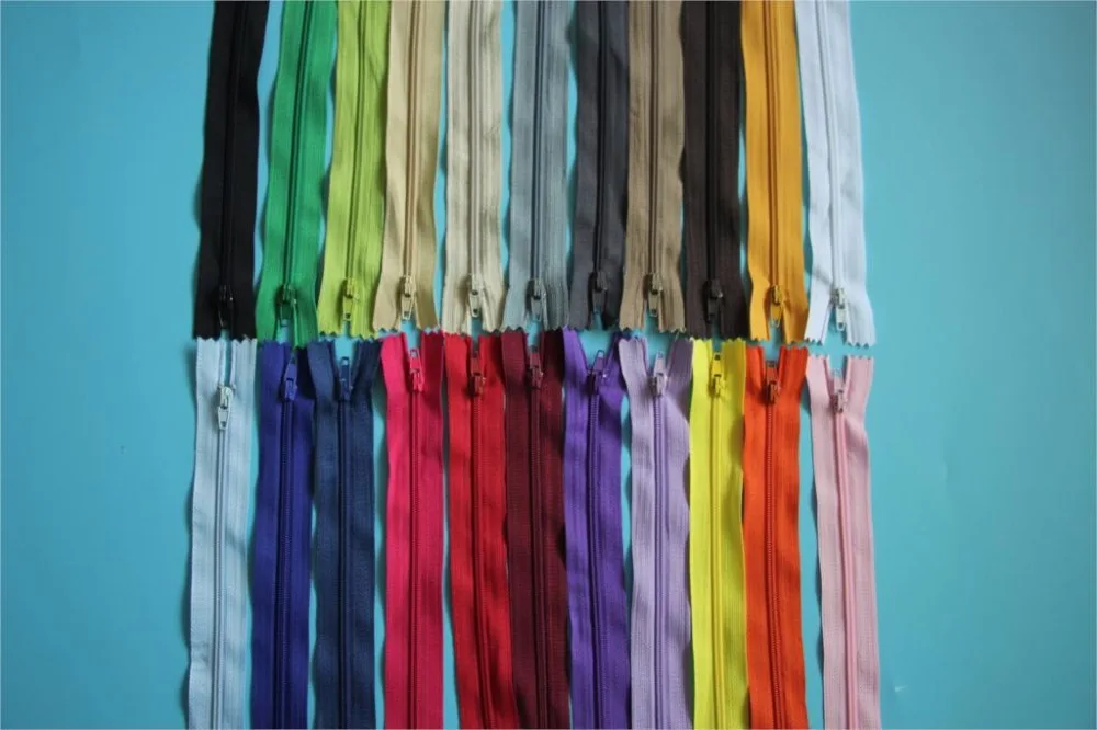 

20pcs Nylon Coil Zippers 3# Tailor Sewer Craft 9 Inch Crafter's Sweing Ended Zips