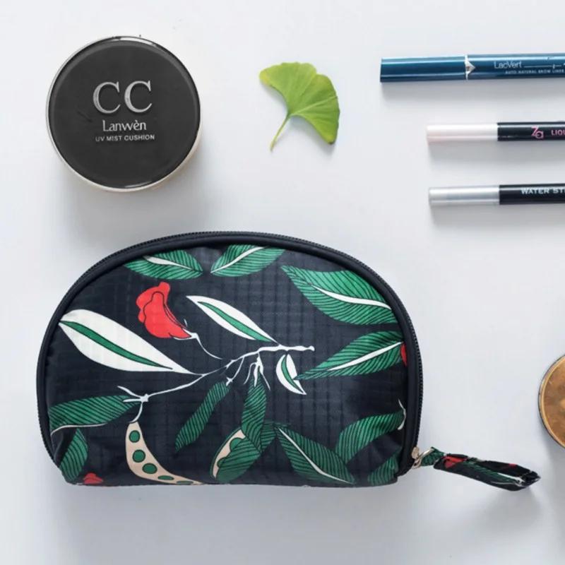

Semicircle Shell Cosmetic Bag Women Fashion Floral Makeup Waterproof Beauty Travel Case Organizer Necessary Mini Toiletry Bag