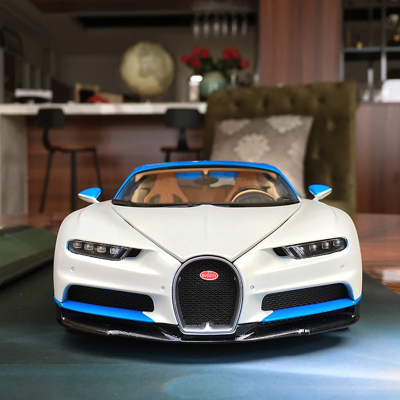 1/18 Bugatti погружной суперкар литой металлический Настольный дисплей Коллекционная модель