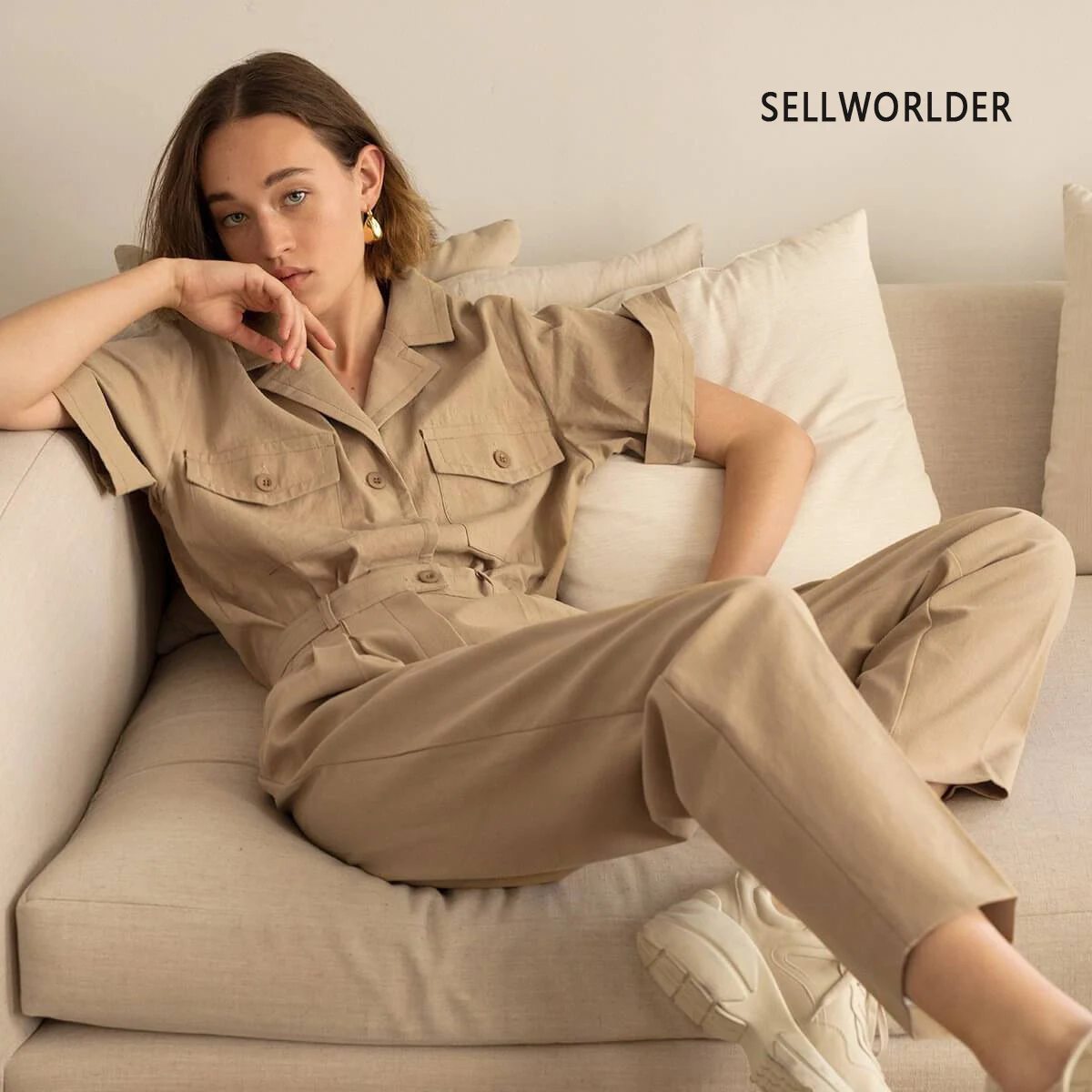 

2019 Fashion Monochromatic Beautiful Jacket Collar with Multi-Pockets Decorative Suit Safari Style Coat