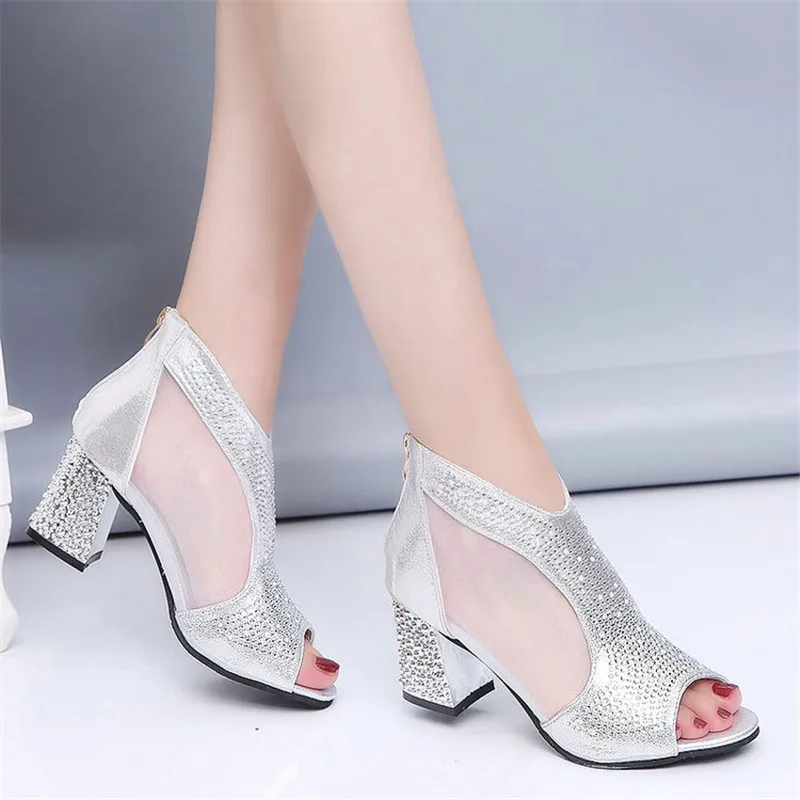 

2019 Fashion Peep Toe Pumps Female Summer New Mesh Rhinestone Sandals Thick Diamond Heel With Zipper Women's Shoes