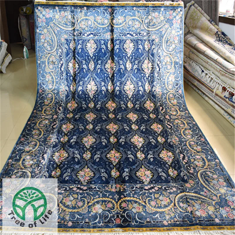Handwoven Rugs From Linie Design Wysada Blog This Danish Company Has Over 30 Years Experience In Creating Fantastic Handmade Rugs Which Are Intricately Woven By Craftsmen And Women India