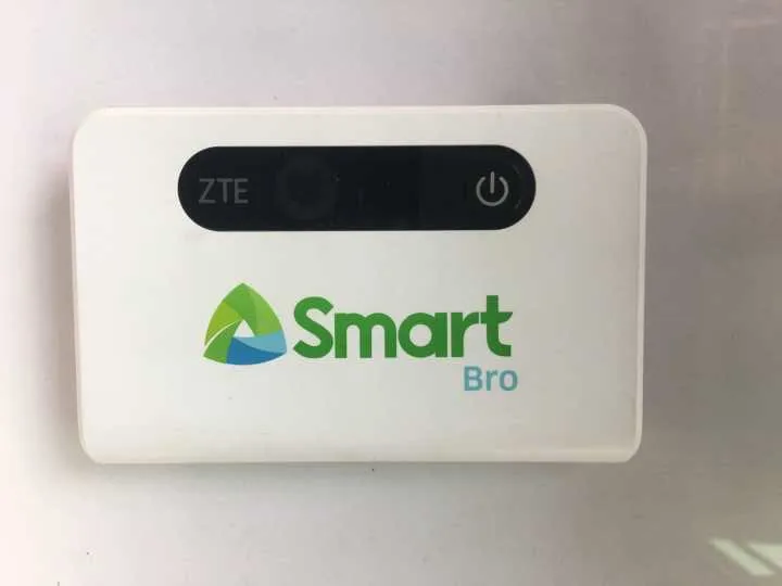  unlocked band 28 ZTE MF903 4G LTE Pocket WiFi Router 5200mah power bank with lan port 4g router rj4