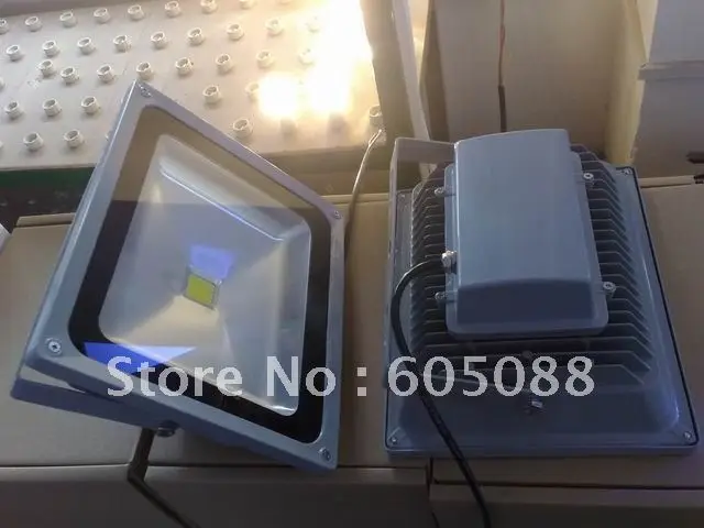 

50w multi-chips high power led flood light white color led project lighting for the square,high way,wall landscape lighting