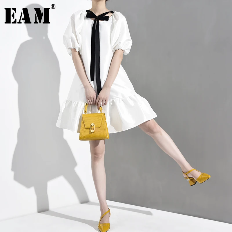 

[EAM] 2019 New Spring Summer Round Neck Short Sleeve White Ruffles Hem Bandage Bow Big Size Dress Women Fashion Tide WD5070