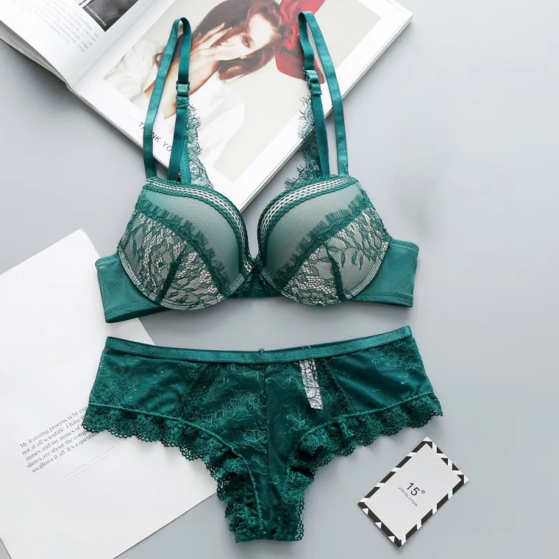 

2018 Elegant Women Bra Set Ladies Lace Gathering Bra Sexy Underwear Set