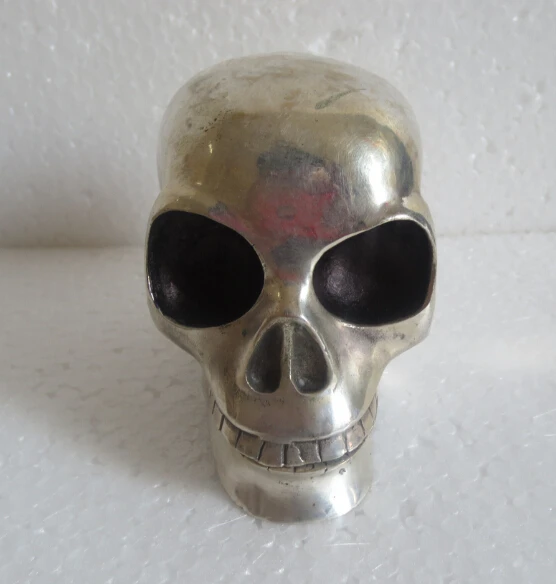 

Metal Crafts The Famous Collection Of Tibetan Silver Handwork Skull Statue fast Shipping