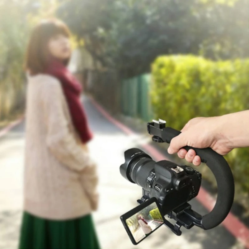 Vaorwne DV Hand Held C-Shaped Shooting Video Stabilizer Hand-held Low Frame Flash Stands Stabilizer Vaorwne DV Hand Held C-Shaped Shooting Video Stabilizer Hand-held Low Frame Flash Stands Stabilizer