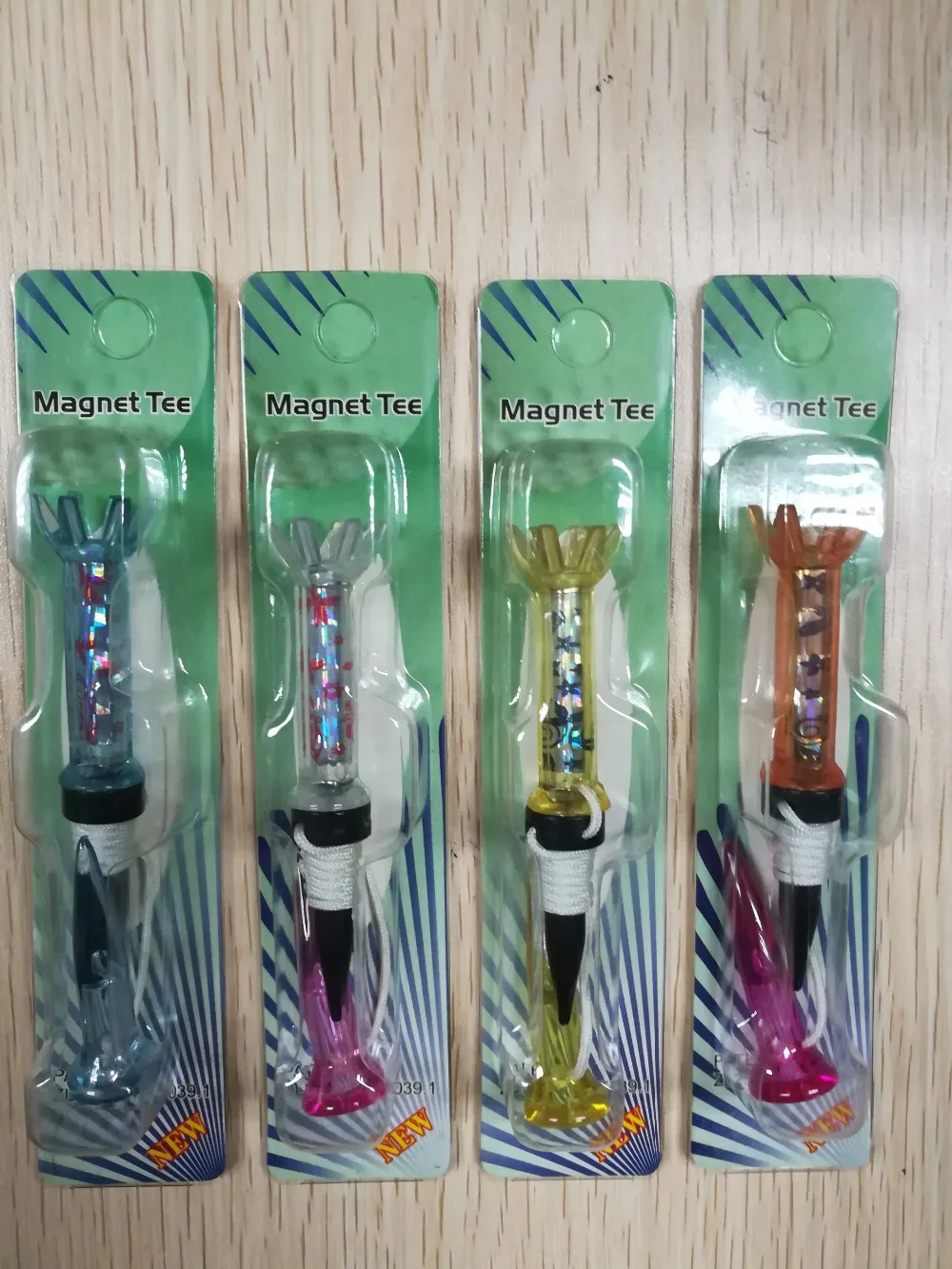 

Golf Magnet Tees Practice 4PCS Mixed Random Color