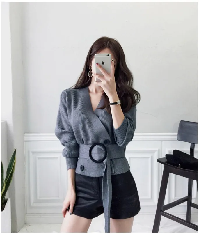 New High Quality Warm Cardigan Winter Women V Neck Double Breasted Short Sweaters Women Casual With Belt Knit Sweater DS50816