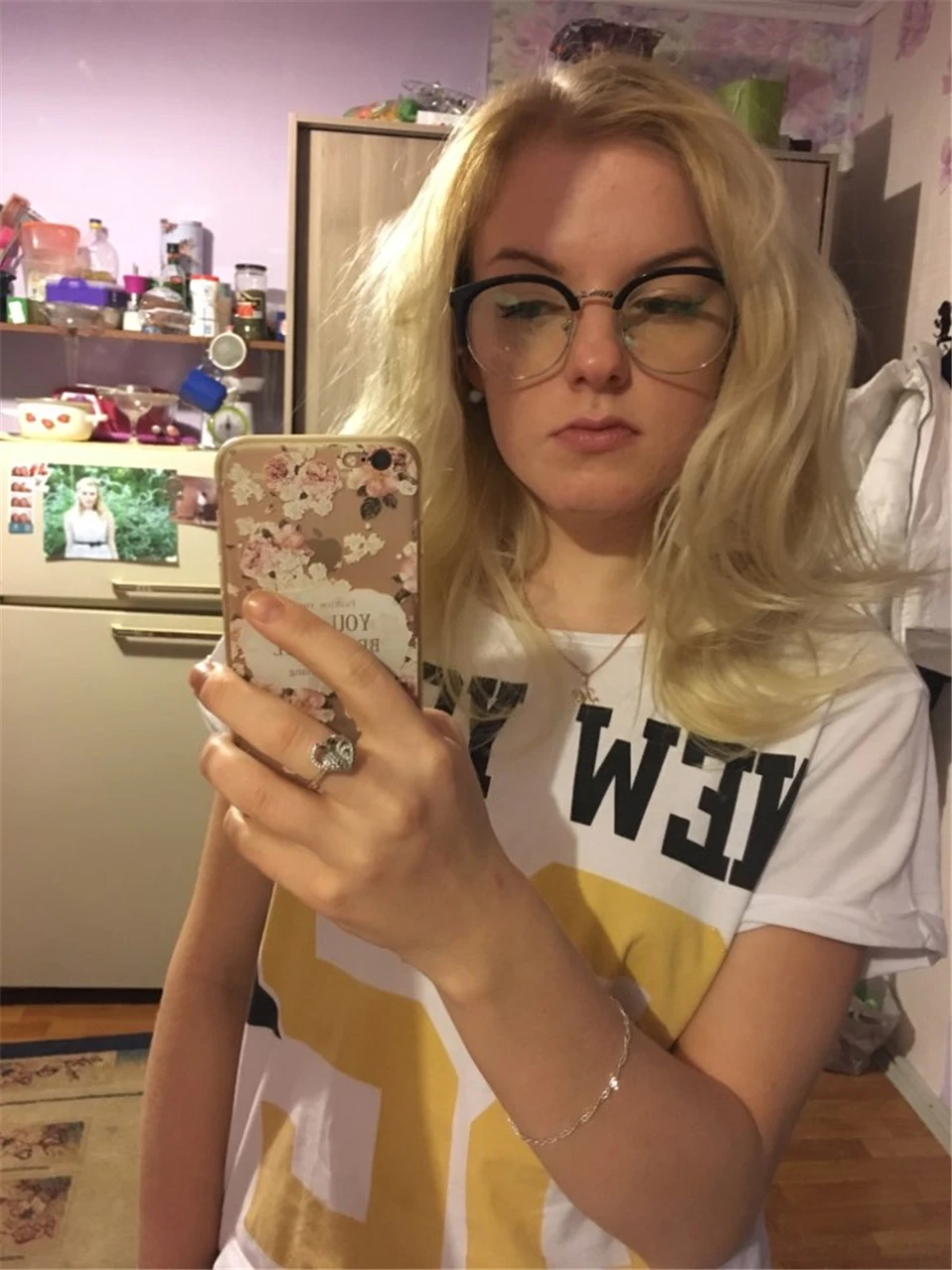 0 (2)