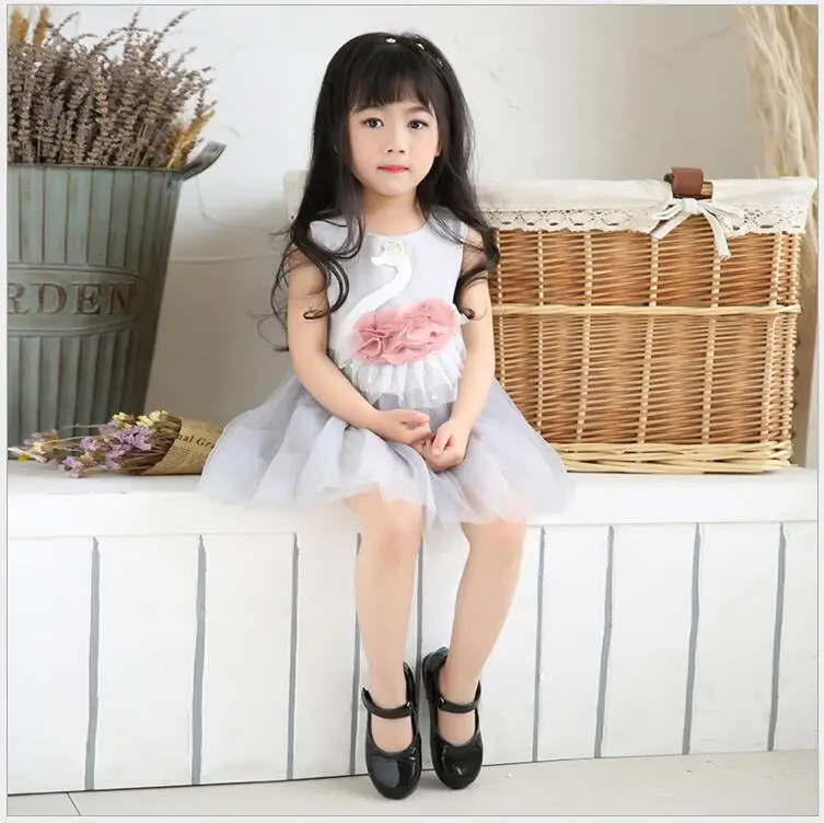 Baby girl tulle vest dress cotton 3D cartoon swan sundress girls evening party princess dress for birthday 5pcslot